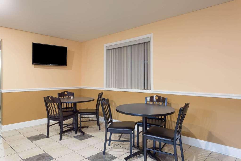 Super 8 By Wyndham Dumfries/Quantico Hotel Facilities photo